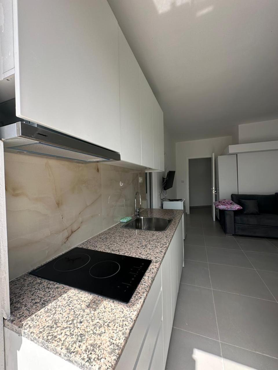 Appartement Tafi Shëngjin
