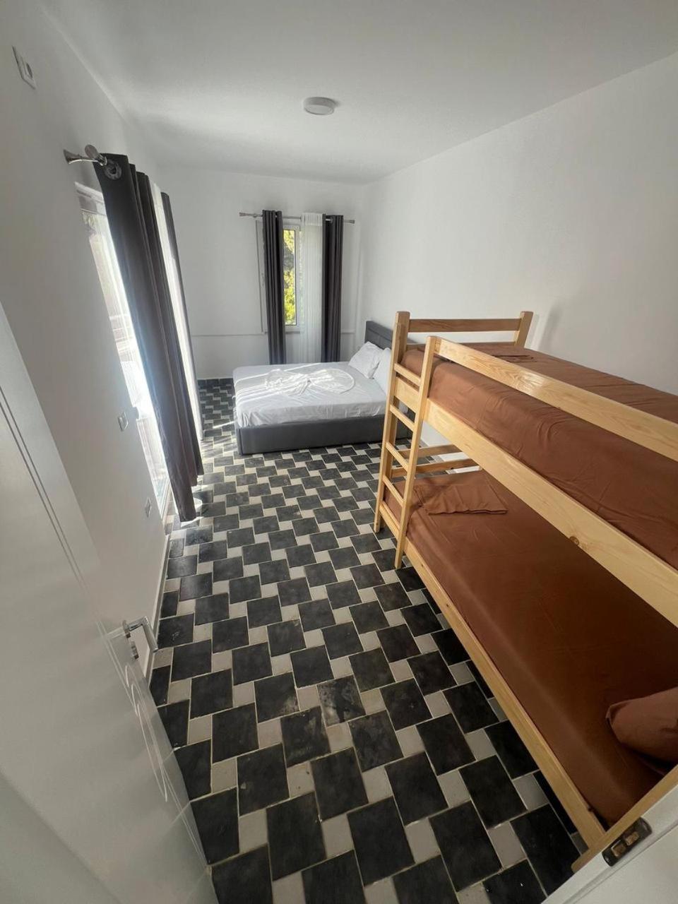 Appartement Tafi Shëngjin