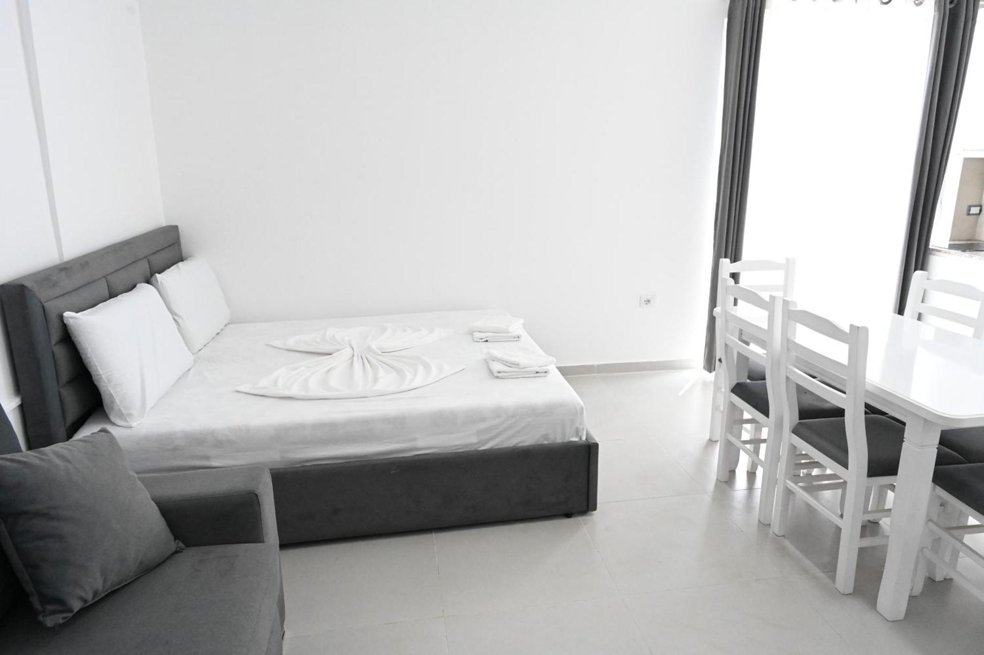 Tafi & Art Space Apartament