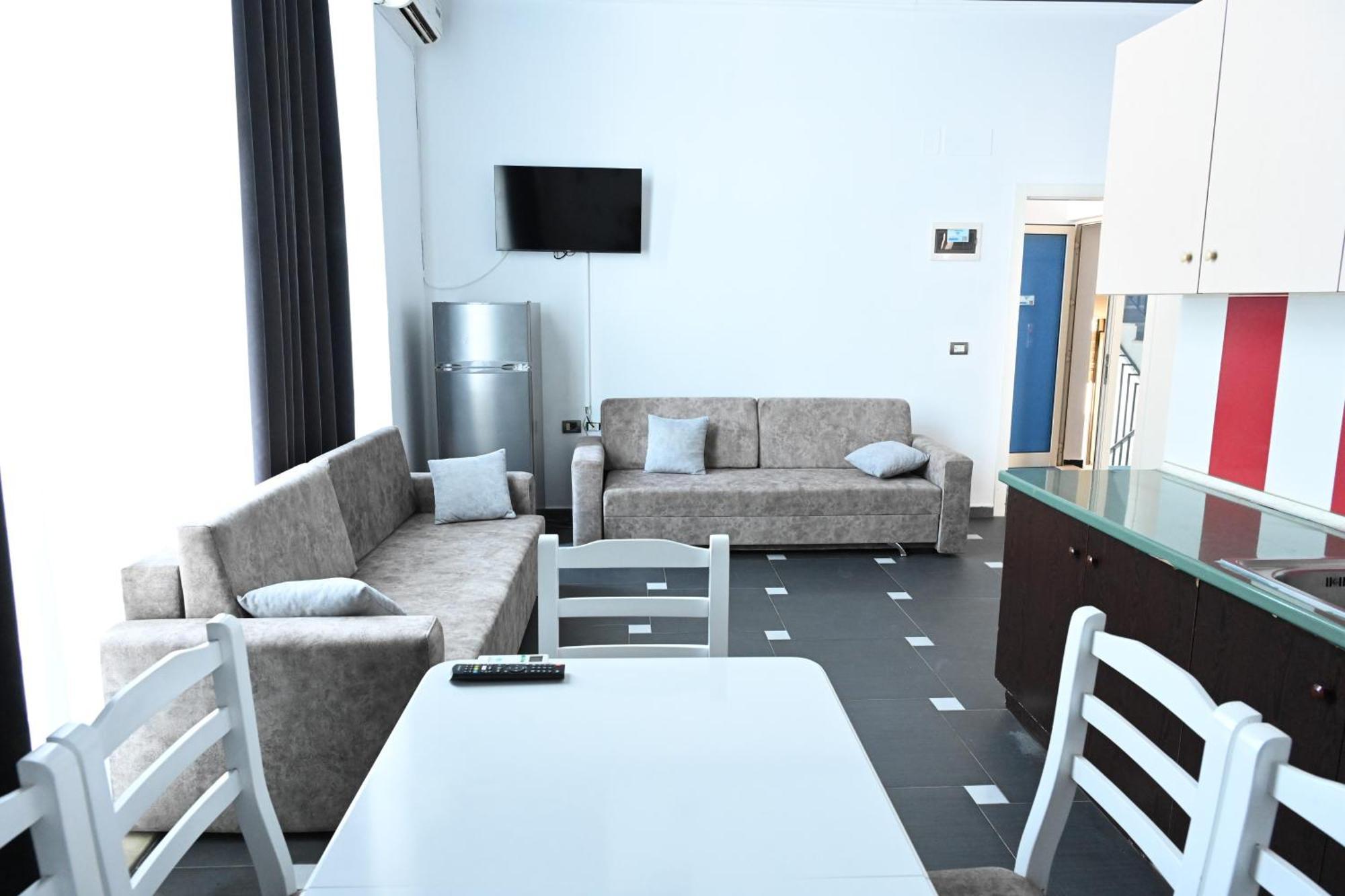 Tafi & Art Space Apartament