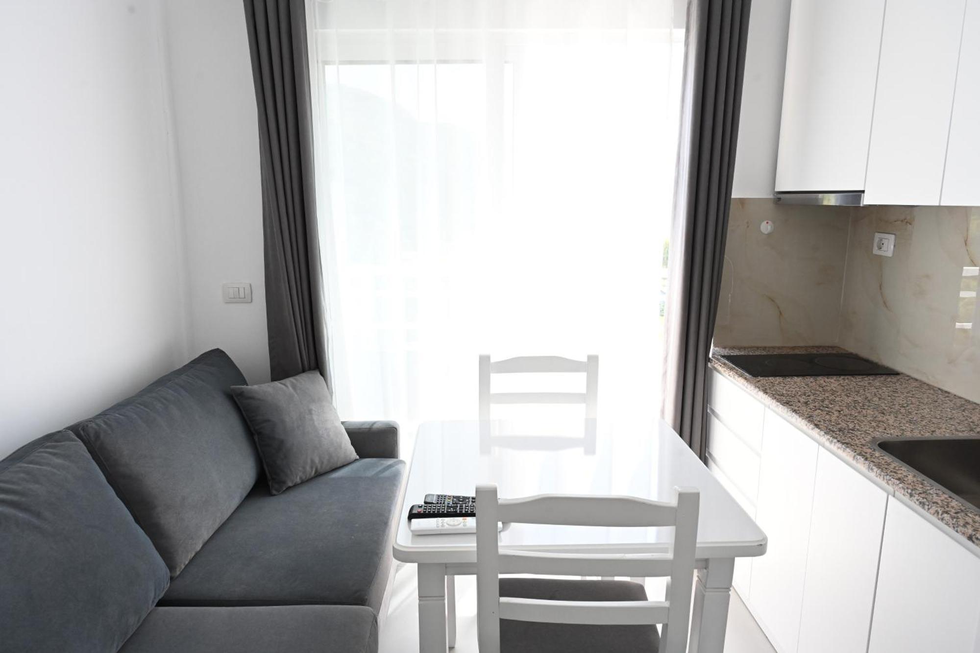 Tafi & Art Space Apartament *