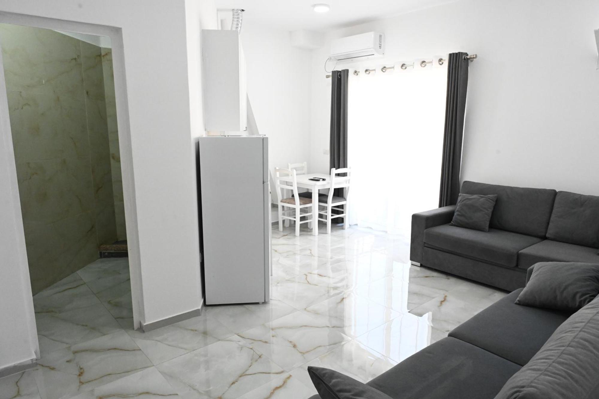 Apartament Tafi & Art Space *