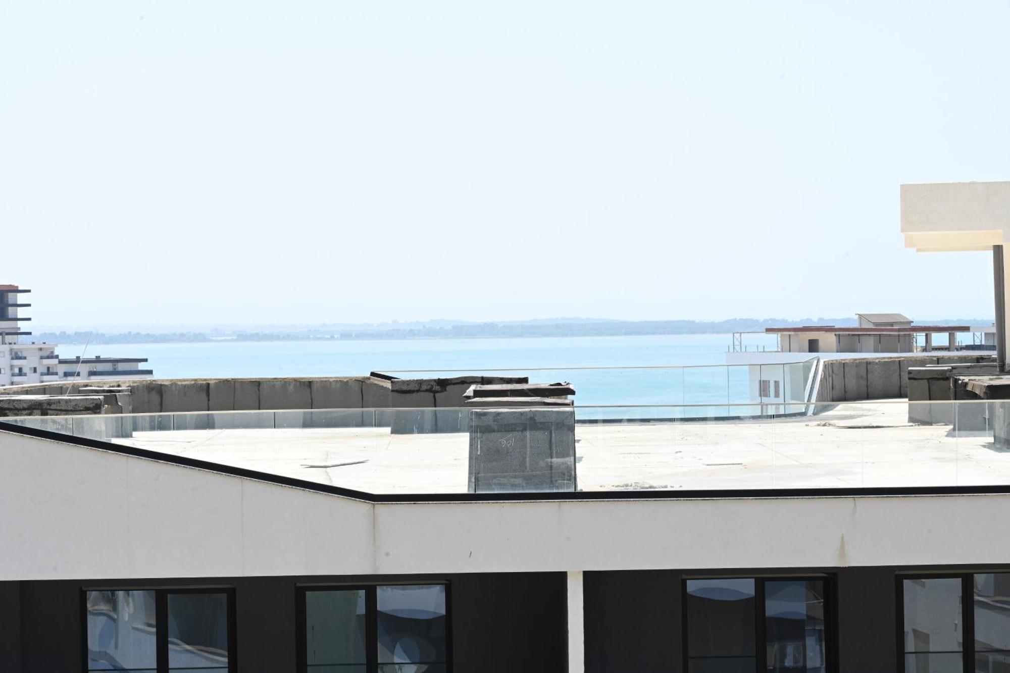 Tafi & Art Space Apartament Shëngjin